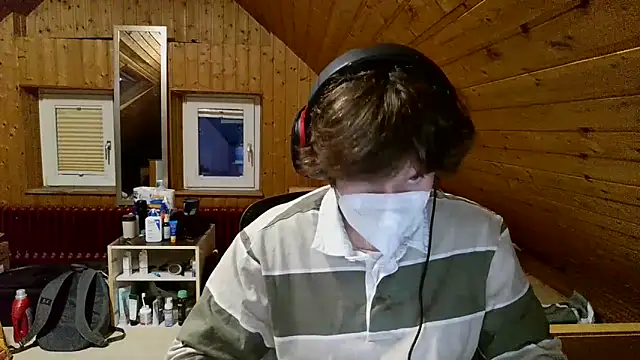 Imagerysin23 online show from 9, 3, 2026