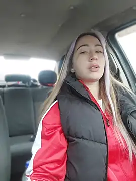 Reina Cummings online show from 12, 3, 2026