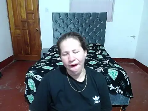 Valentina charlys online show from 27, 10, 2025