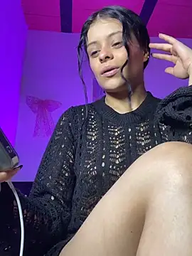 Alisse taylor2 online show from 9, 5, 2026