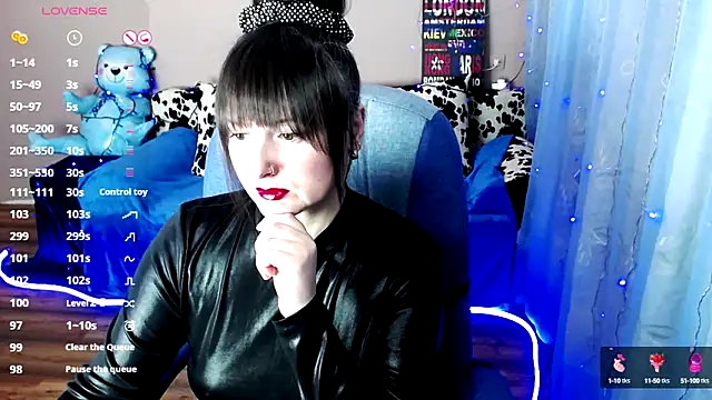 Snapshot of MilaRay chatting on 5, 12, 2024 MilaRay online show from 5, 12, 2024