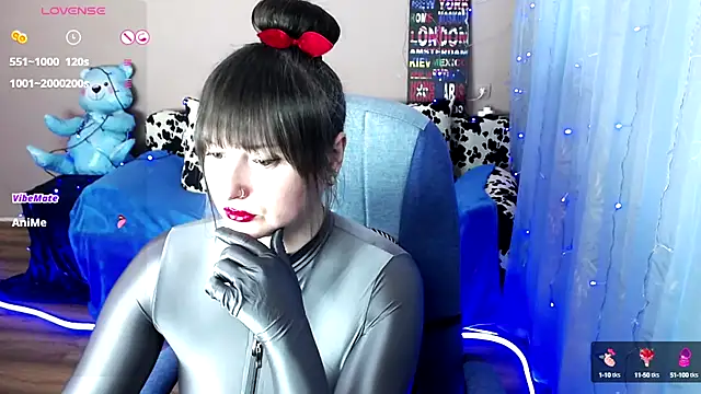 Snapshot of MilaRay chatting on 13, 12, 2024 MilaRay online show from 13, 12, 2024