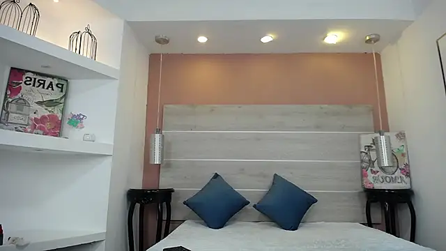 AlexandraCambell online show from 27, 10, 2025