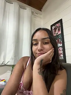 hannahhotwife online show from 20, 3, 2026