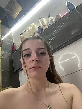 LilyIrons online show from 11, 3, 2026