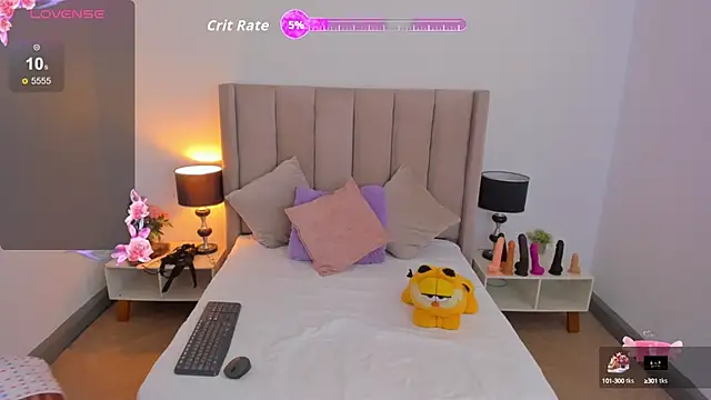 Snapshot of evvaa_moon69 chatting on 22, 9, 2025 evvaa moon69 online show from 22, 9, 2025