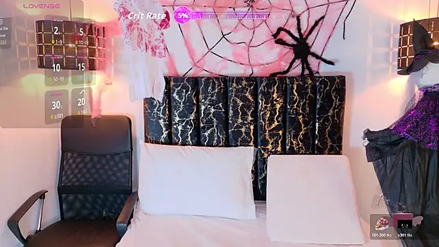 Snapshot of evvaa_moon69 chatting on 31, 10, 2025 evvaa moon69 online show from 31, 10, 2025