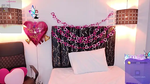 Snapshot of evvaa_moon69 chatting on 10, 2, 2026 evvaa moon69 online show from 10, 2, 2026