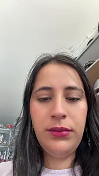 GiaDuque online show from 27, 5, 2026