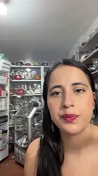 GiaDuque online show from 4, 6, 2026