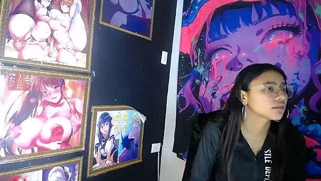 SofieLove 01 online show from 14, 9, 2025