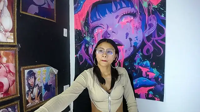 SofieLove 01 online show from 18, 9, 2025