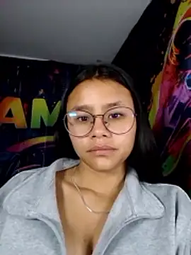 SofieLove 01 online show from 30, 4, 2026
