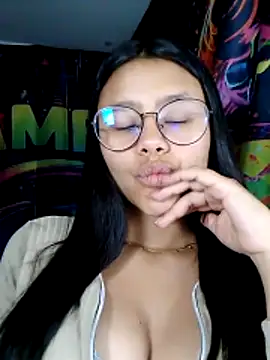 SofieLove 01 online show from 6, 5, 2026