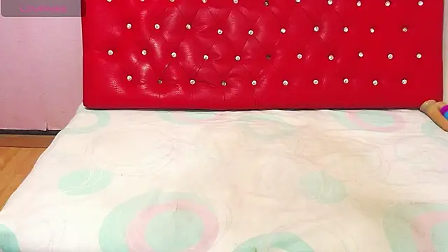 Snapshot of wonderfuldiana chatting on 9, 11, 2025 wonderfuldiana online show from 9, 11, 2025