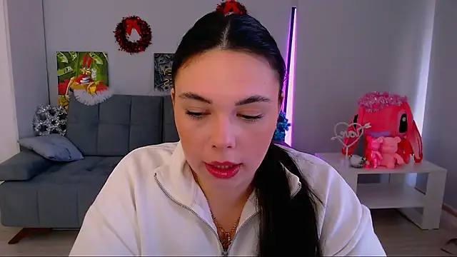 Snapshot of queenofthesense_ chatting on 15, 12, 2025 queenofthesense online show from 15, 12, 2025