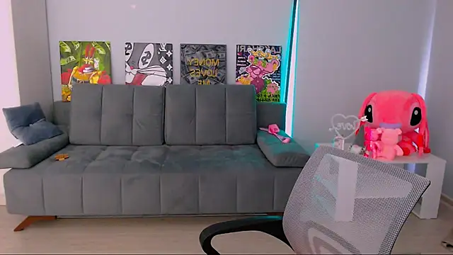 Snapshot of queenofthesense_ chatting on 17, 2, 2026 queenofthesense online show from 17, 2, 2026