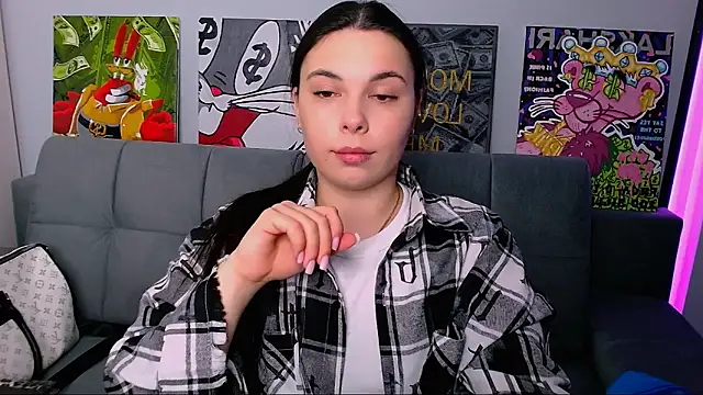 Snapshot of queenofthesense_ chatting on 5, 3, 2026 queenofthesense online show from 5, 3, 2026