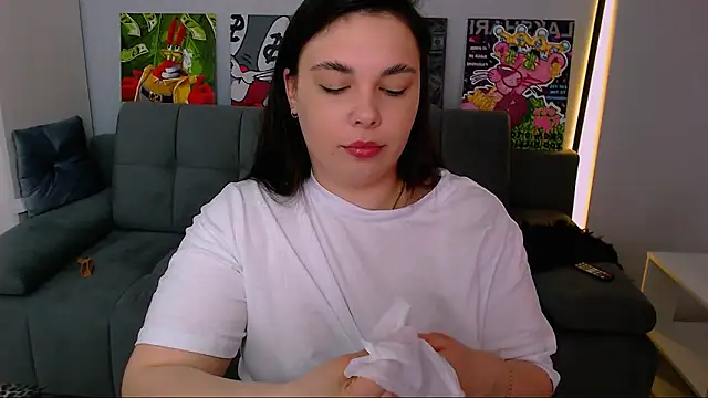 Snapshot of queenofthesense_ chatting on 18, 3, 2026 queenofthesense online show from 18, 3, 2026