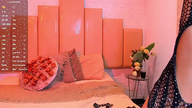 salem rose online show from 13, 11, 2025