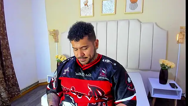 Snapshot of michael_hill1 chatting on 30, 9, 2025 michael hill1 online show from 30, 9, 2025