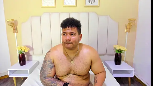 Snapshot of michael_hill1 chatting on 5, 10, 2025 michael hill1 online show from 5, 10, 2025