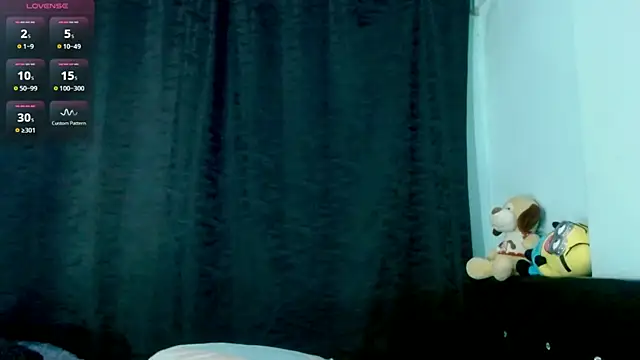 Snapshot of EVAH_LEE_ chatting on 7, 6, 2026 EVAH LEE online show from 7, 6, 2026