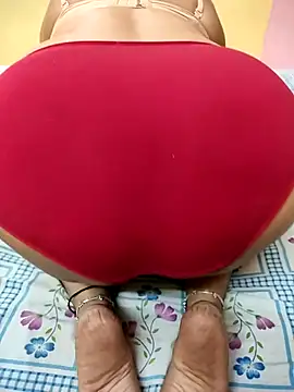 Snapshot of hotti-rashmi chatting on 3, 12, 2025 hotti-rashmi online show from 3, 12, 2025