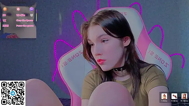 Sophie SkyAngel online show from 23, 4, 2026