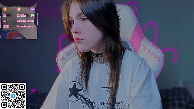 Sophie SkyAngel online show from 4, 5, 2026