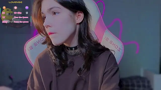 Sophie SkyAngel online show from 6, 5, 2026