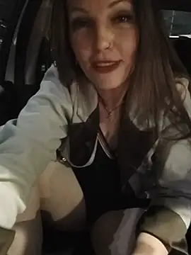 Karlacasada online show from 18, 7, 2026