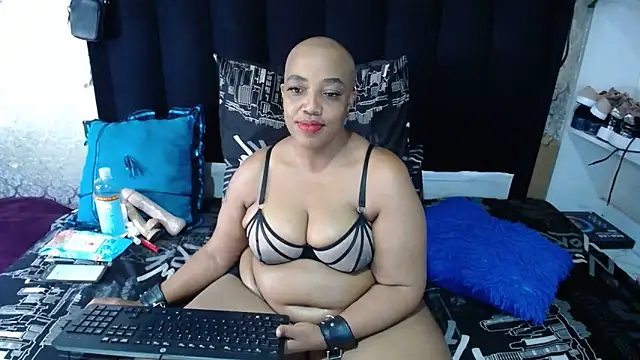 SexyKiarah online show from 1, 2, 2026