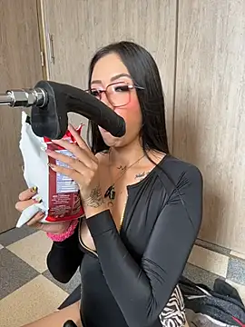 ValentinaBianchi online show from 30, 4, 2026