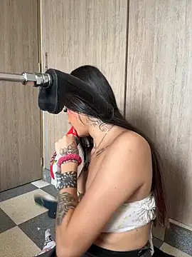 ValentinaBianchi online show from 2, 5, 2026