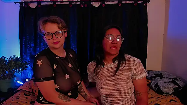 Snapshot of CrazyCakes_ chatting on 24, 9, 2025 CrazyCakes  online show from 24, 9, 2025