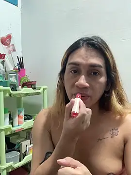 Snapshot of pretty_TRANSjona chatting on 5, 6, 2026 pretty TRANSjona online show from 5, 6, 2026