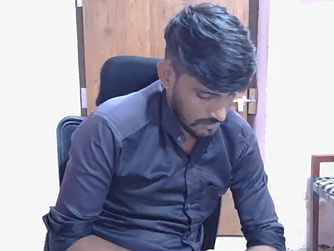 krishjaat43 online show from 18, 11, 2025