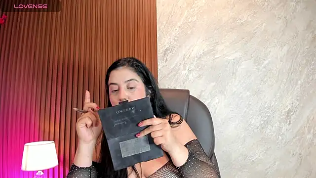  Cris Spicy  online show from 25, 9, 2025