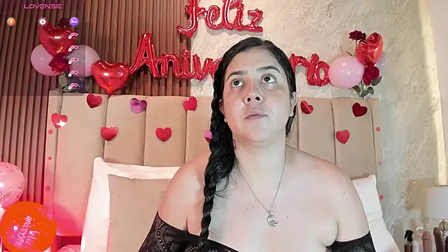  Cris Spicy  online show from 1, 7, 2026