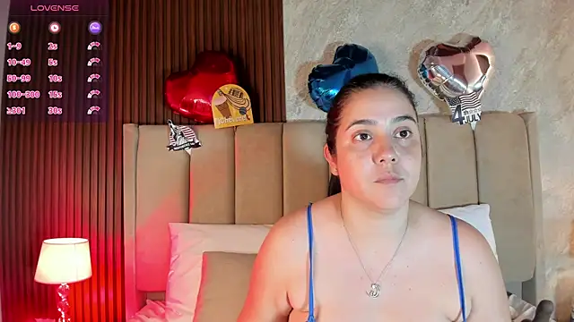  Cris Spicy  online show from 4, 7, 2026