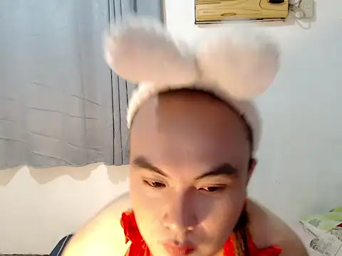 asianayumi online show from 30, 4, 2026