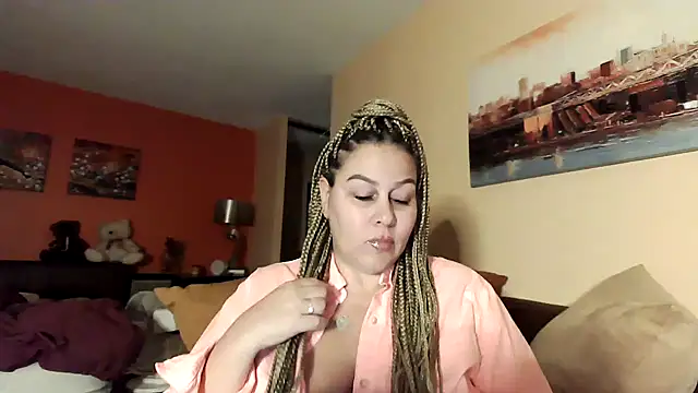 number1slut online show from 18, 12, 2024