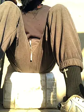 cuminsidebby online show from 8, 7, 2026