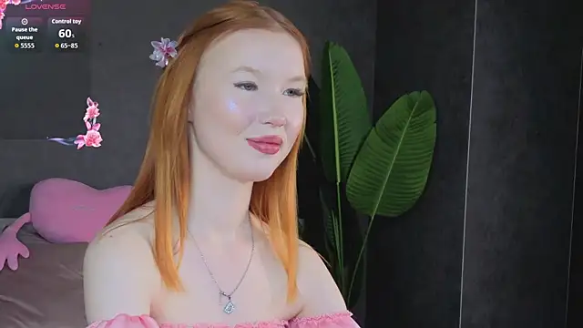 Snapshot of Anna_Patterson chatting on 17, 9, 2025 Anna Patterson online show from 17, 9, 2025