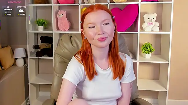 Snapshot of Anna_Patterson chatting on 28, 9, 2025 Anna Patterson online show from 28, 9, 2025