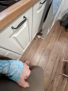 Snapshot of yourfavpsy_ chatting on 22, 11, 2025 yourfavpsy online show from 22, 11, 2025