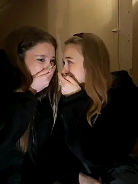 Snapshot of yourfavpsy_ chatting on 27, 11, 2025 yourfavpsy online show from 27, 11, 2025