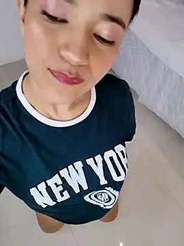 LUNAA    online show from 10, 10, 2025