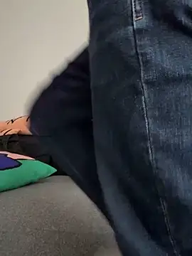 Snapshot of sonwmelt1 chatting on 28, 9, 2025 sonwmelt1 online show from 28, 9, 2025